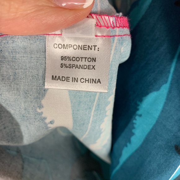 Super Cute Surfer Girl Pleated Skirt - Small - Picture 7 of 9